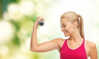 nainen_treeni_kurvit