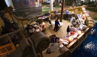 hienotoimisto-sketsi