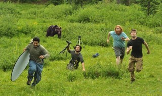 omistautuneet-valokuvaajat-pakoon