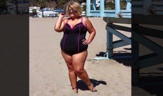 jessica-kane-beach-sketsi