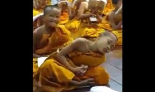 Sketsi_munkki_nukahtaa_meditoidessaan