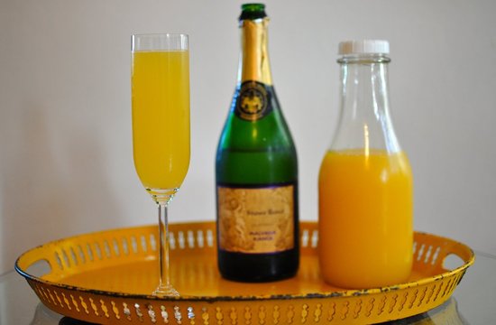 viikonlopun drinkkivinkit classic mimosa