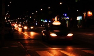 Voiko näin käydä? Lue taksikuskien tarinat oudoista matkustajista