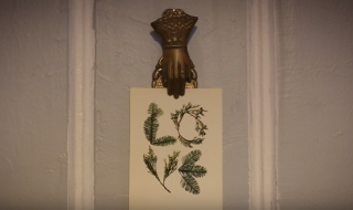 Kiinnostaako avoin suhde? Tämä video on sinulle.