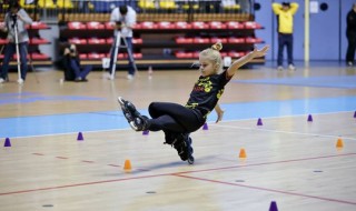 Freestyle-luistelu video