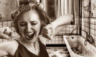 woman-gc0b5c858b_640