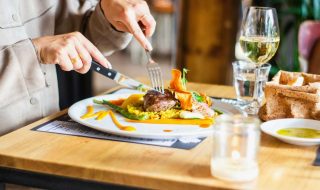 louis-hansel-rheOvfxOlOA-unsplash