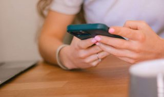 swello-2f_zK0ruzJE-unsplash