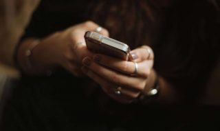 priscilla-du-preez-BjhUu6BpUZA-unsplash